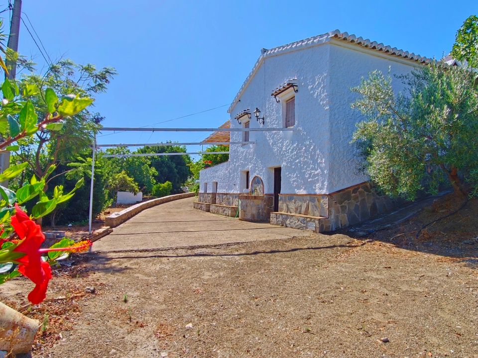 Landejendom i Canillas De Aceituno, Malaga - foto 2