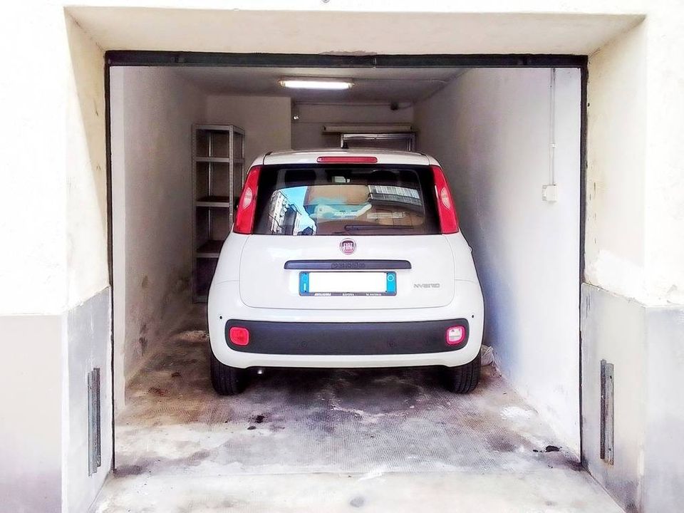Parkeringsplads i Albisola Superiore, Savona - foto 1