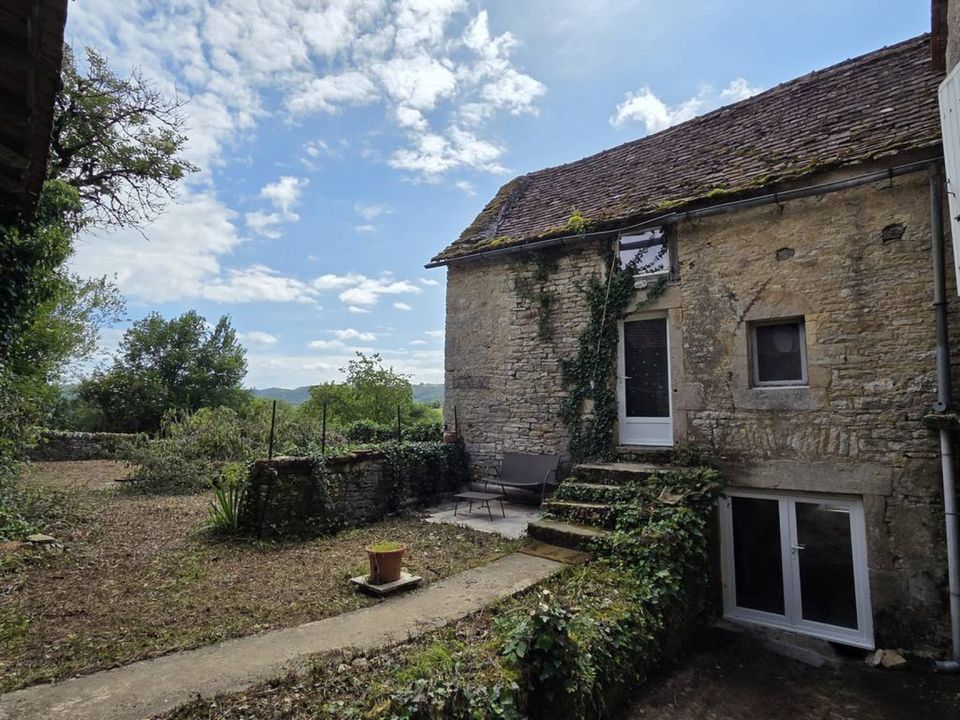 Villa i Salles-Courbaties, Aveyron - bilde 1