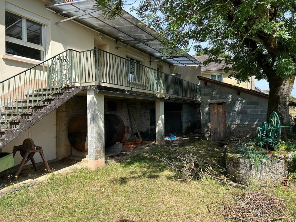 Villa i Villeneuve, Aveyron - bilde 1