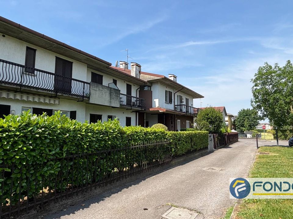 Lejlighed i Palazzolo sull'Oglio, Brescia - foto 1