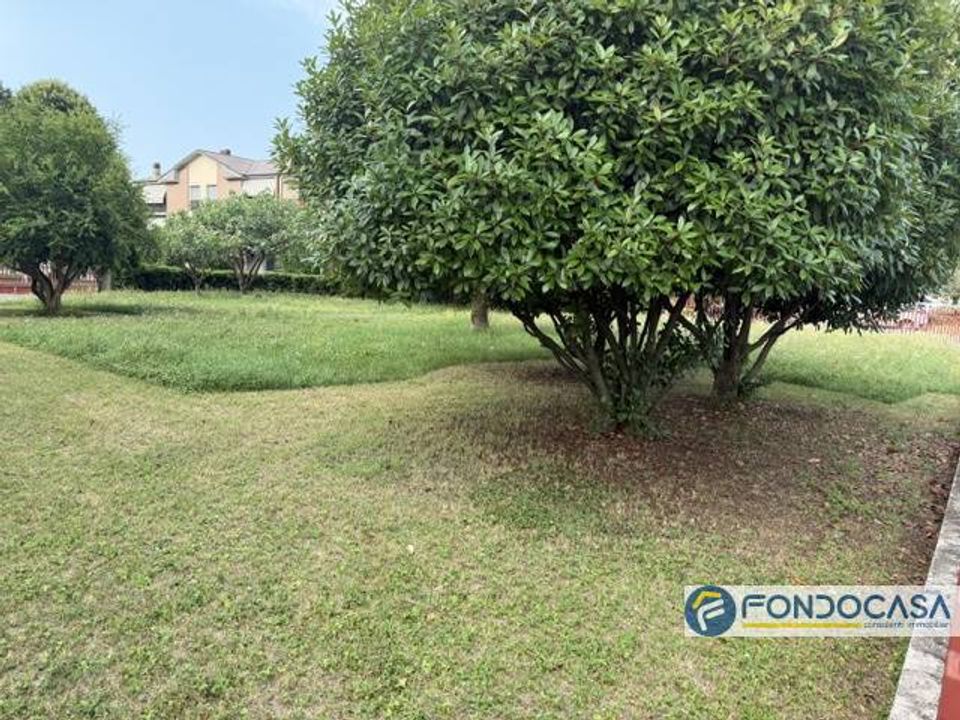 Helårsgrund i Azzano San Paolo, Bergamo - foto 2