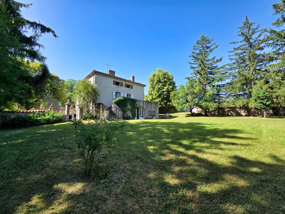 Villa en Glaine-Montaigut, Puy-de-Dome - foto 1