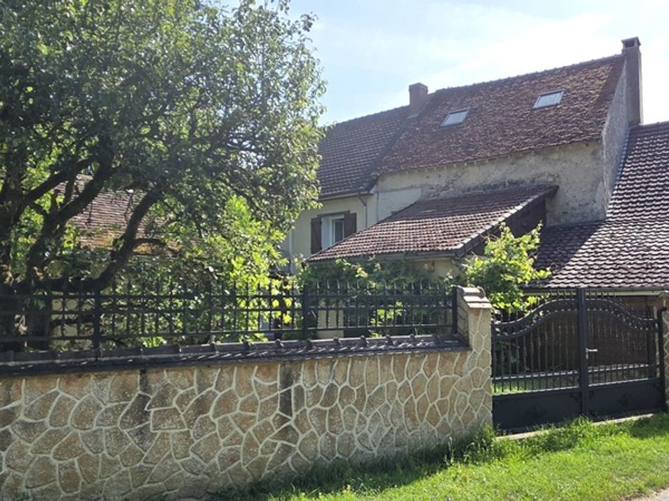 Dorpshuis in Verdelot, Seine-et-Marne - foto 4