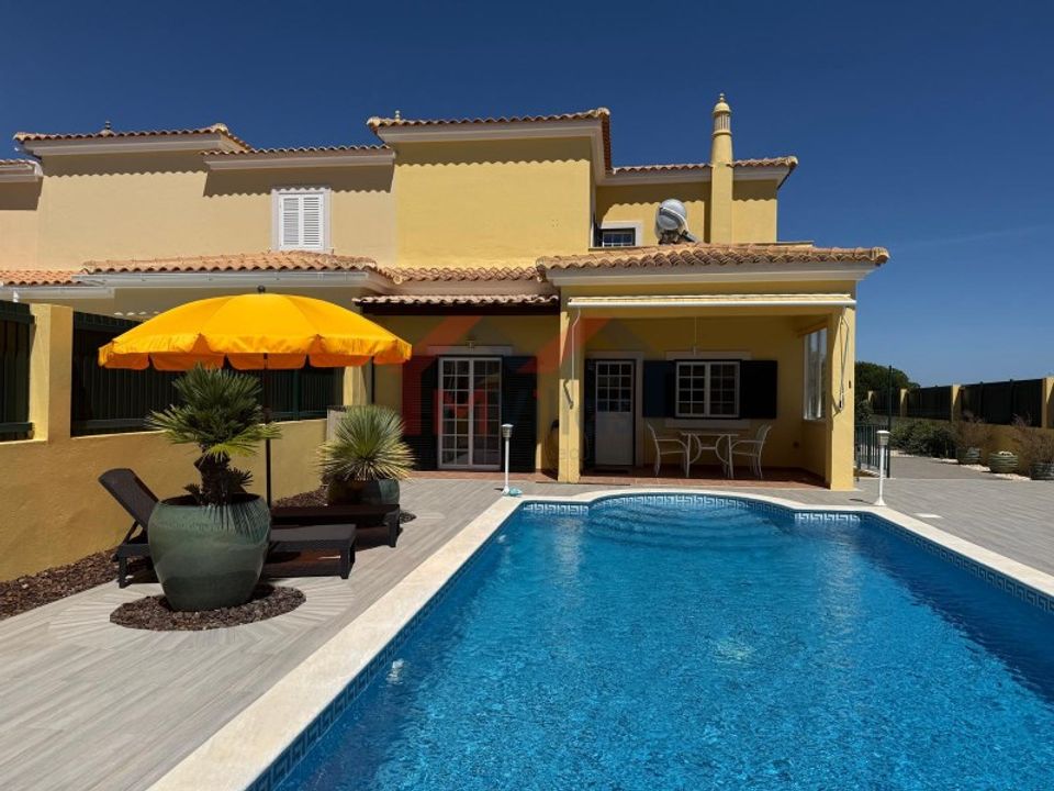 Villa i Almancil, Faro - foto 1