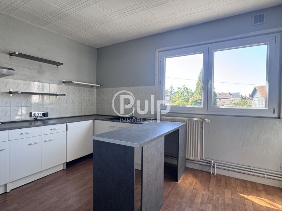 Apartment in Noyelles-sous-Lens, Pas-de-Calais - photo 2