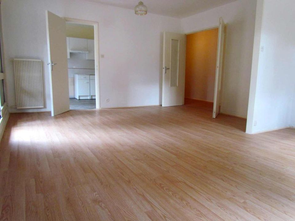 Apartment in Clermont-Ferrand, Puy-de-Dome - photo 2