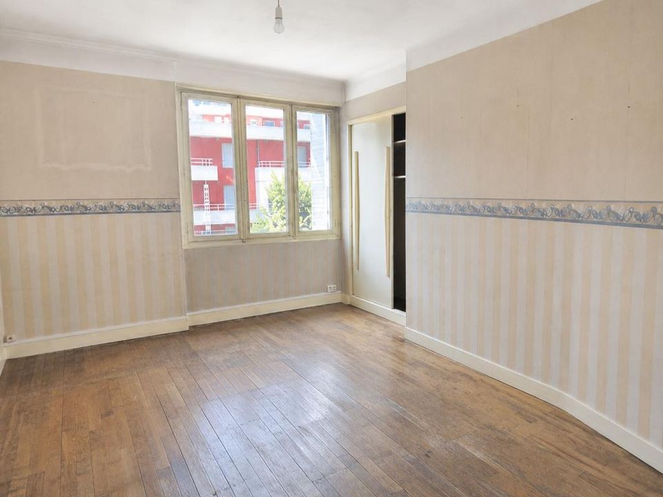 Apartment in Clermont-Ferrand, Puy-de-Dome - photo 1