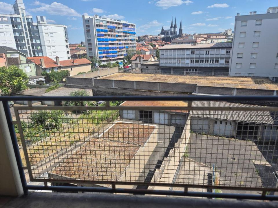 Apartment in Clermont-Ferrand, Puy-de-Dome - photo 5