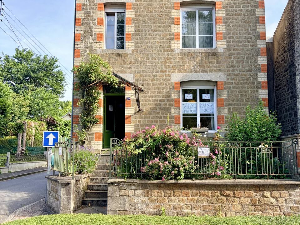 Villa en Flers, Orne - foto 1
