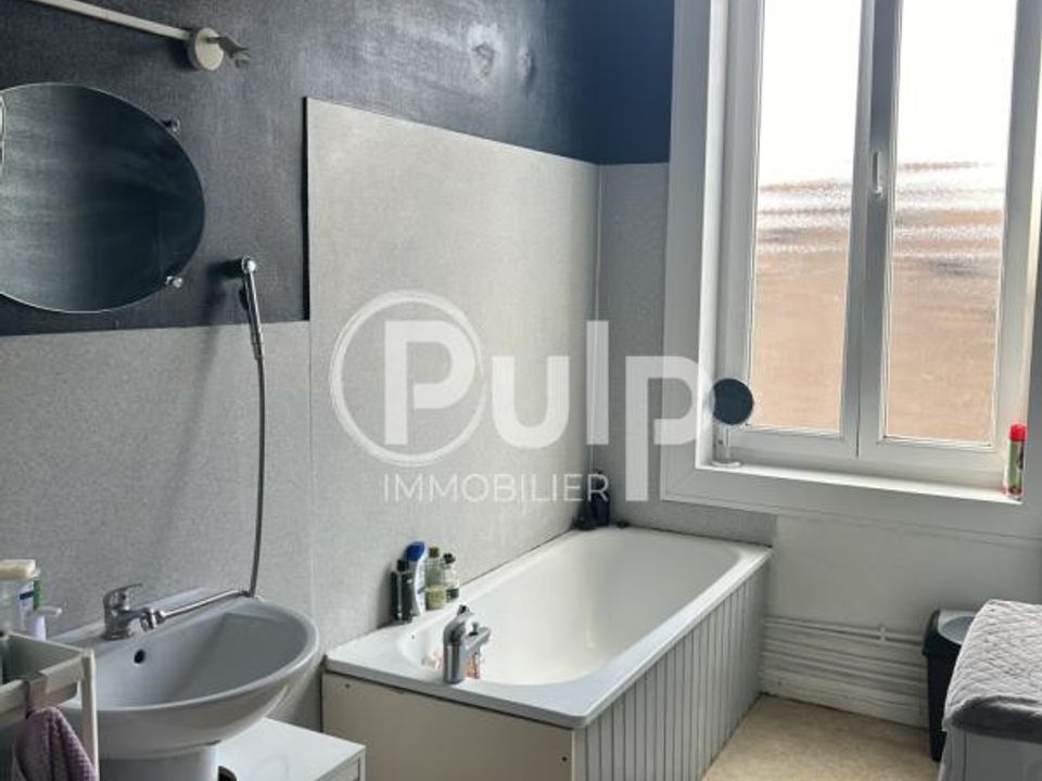Apartment in Fouquières-lès-Lens, Pas-de-Calais - photo 4