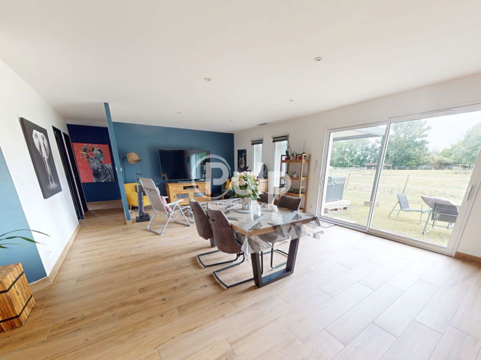 Landhuis in Bernay-Saint-Martin, Charente-Maritime - foto 1