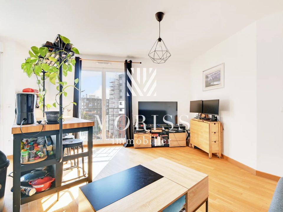 Lejlighed i Saint-Ouen-sur-Seine, Seine-Saint-Denis - foto 1