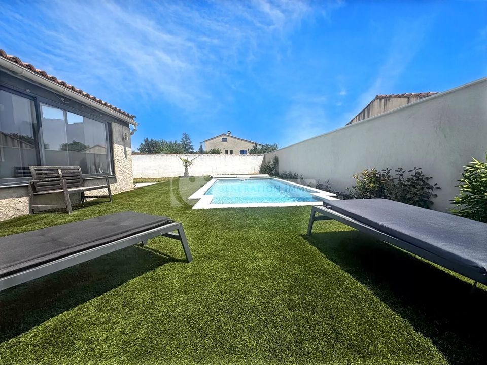 Villa em Mollégès, Bouches-du-Rhone - foto 1