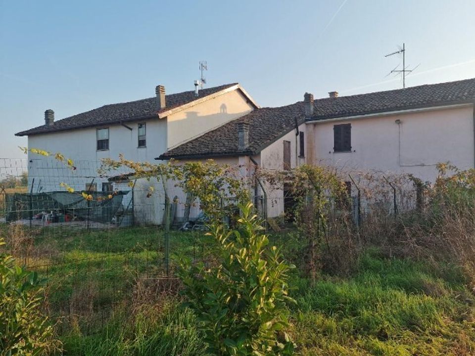 Radhus i Tortona, Alessandria - foto 1