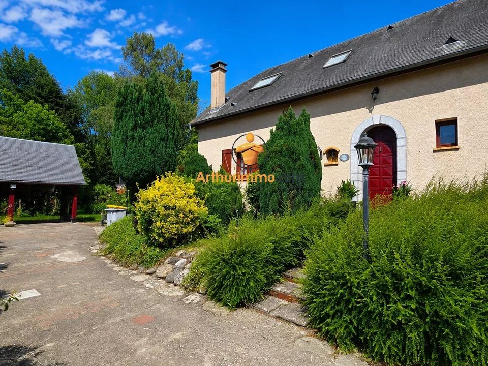 Villa i Benac, Hautes-Pyrenees - bilde 1