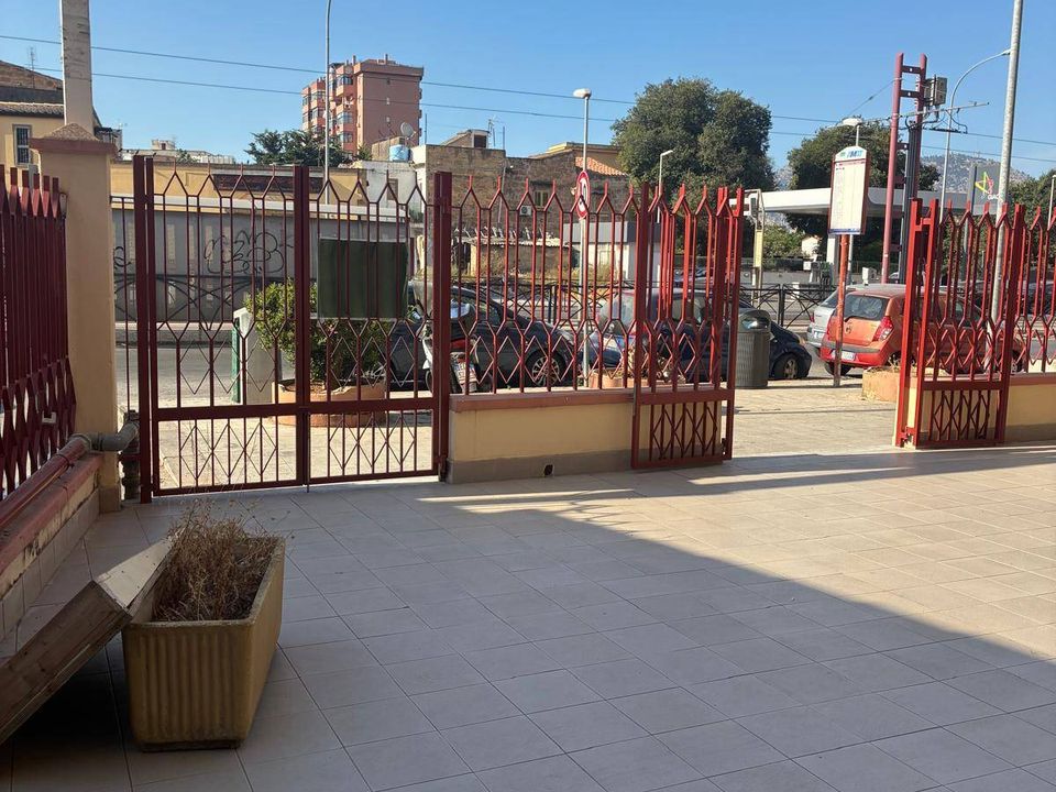 Erhvervsejendom i Palermo, Palermo - foto 2