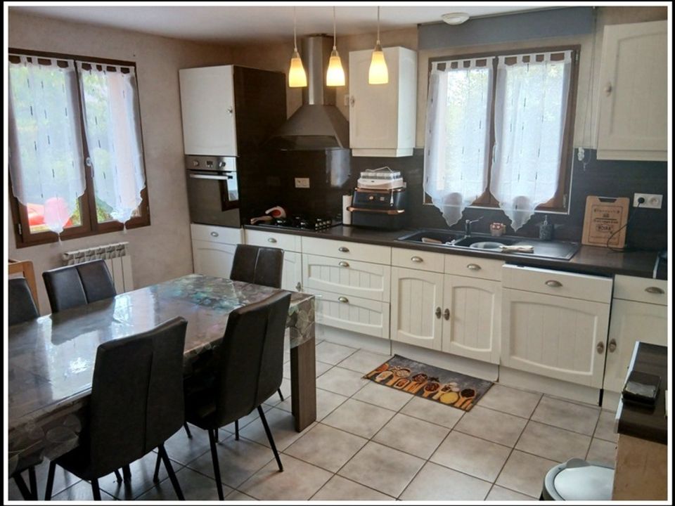 Villa in Saint-Menoux, Allier - foto 3
