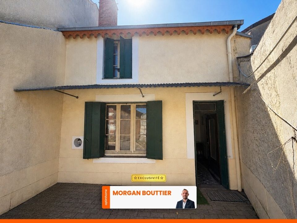 Villa i Noyant-Villages, Maine-et-Loire - foto 1