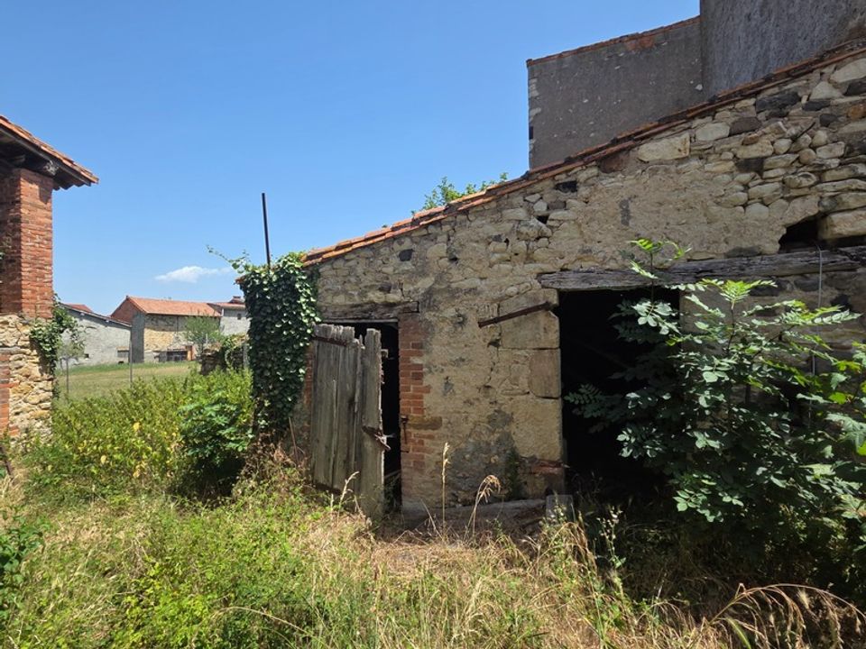 Farm hus i Reignat, Puy-de-Dome - foto 5