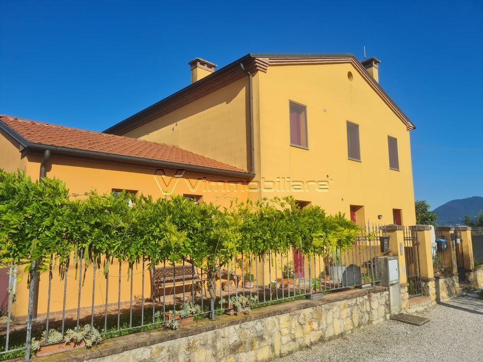 Rekkehus i Barbarano Mossano, Vicenza - bilde 1