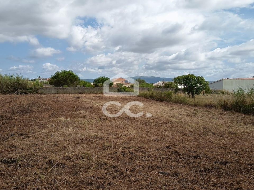 Helårsgrund i Carvalhal, Leiria - foto 1
