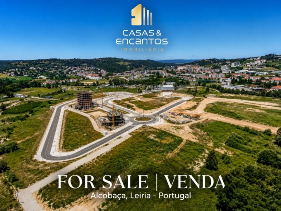 Helårsgrund i Alcobaca, Leiria - foto 1
