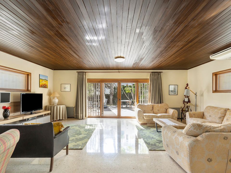 Villa en Villamartin, Alicante - foto 1