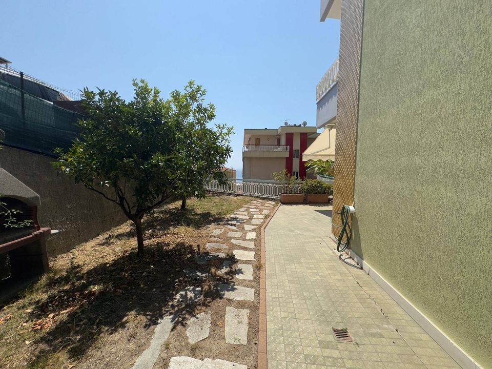 Lejlighed i Sanremo, Imperia - foto 2