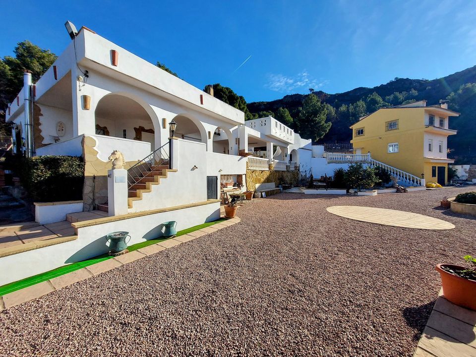 Villa en Olocau, Valencia - foto 1