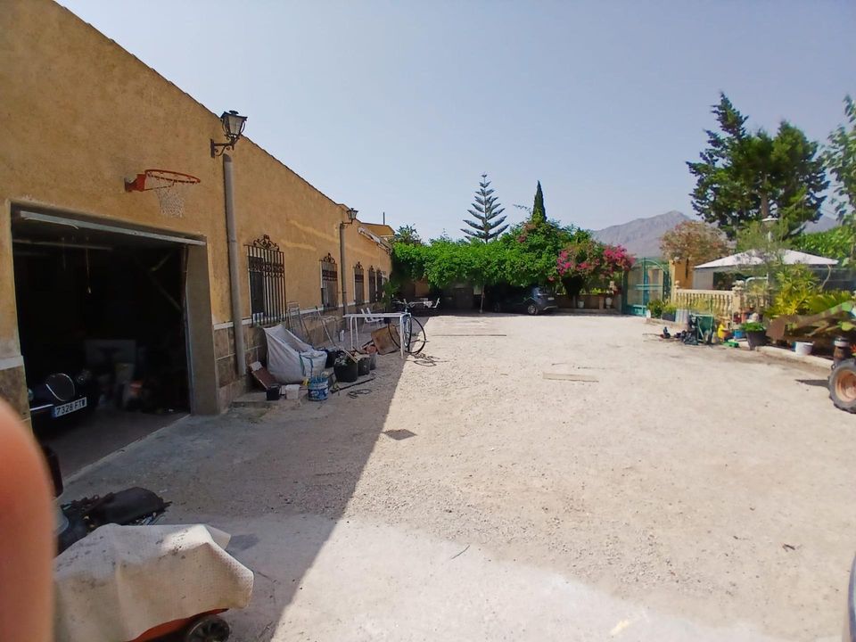 Landejendom i Albatera, Alicante - foto 1
