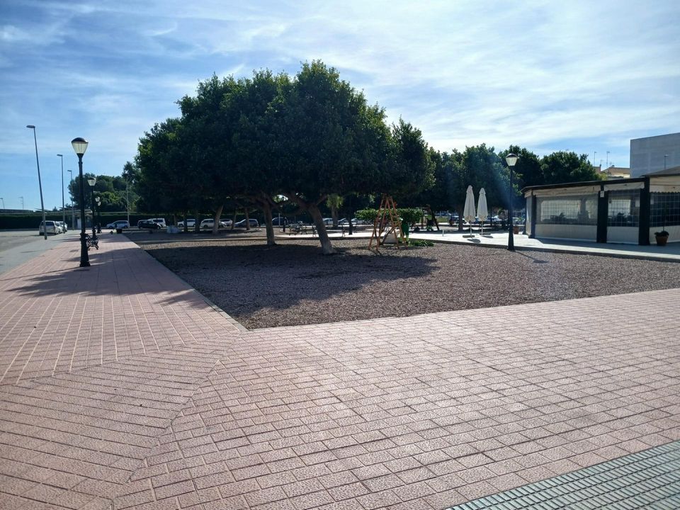 Helårsgrund i Almoradi, Alicante - foto 1