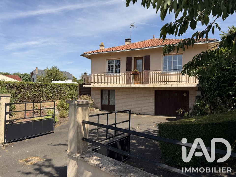 Landsbyhus i Saint-Maurice-des-Noues, Vendee - foto 1