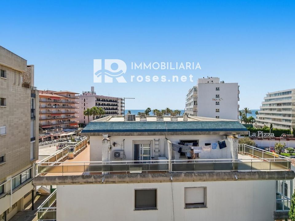 Lejlighed i Roses, Gerona - foto 1