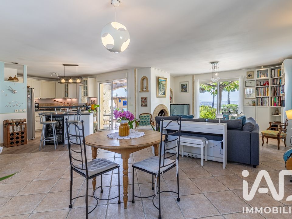 Villa en Marseille, Bouches-du-Rhone - foto 4