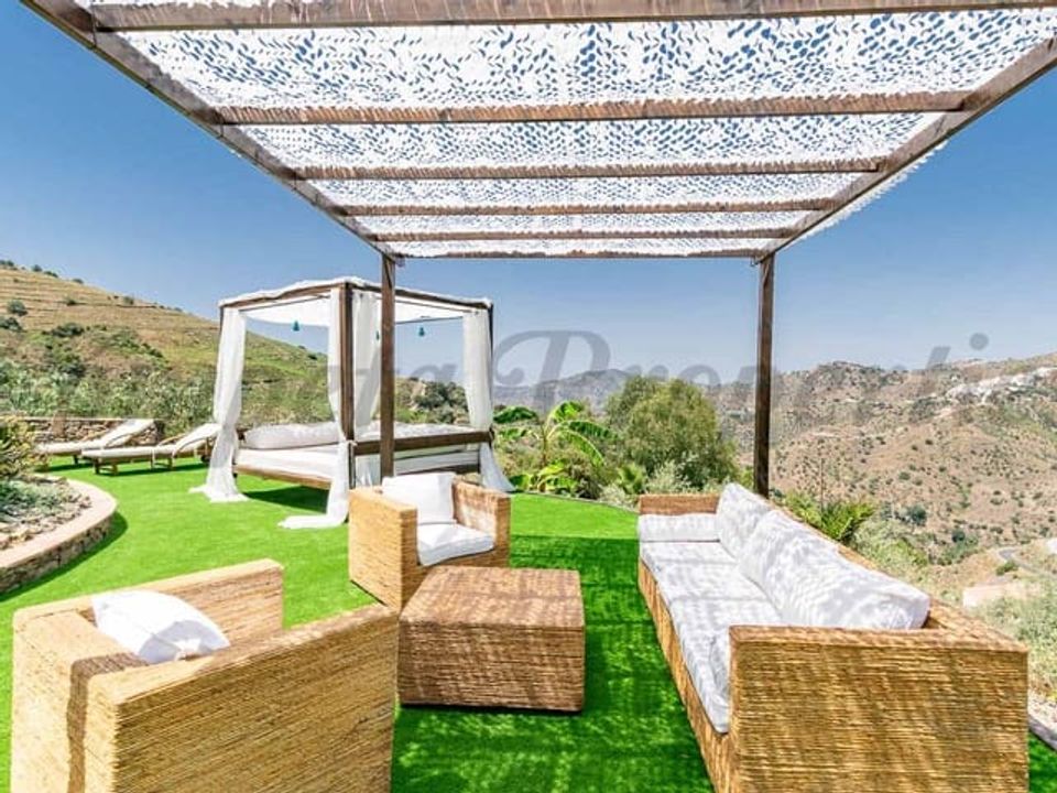 Villa in Competa, Malaga - photo 2