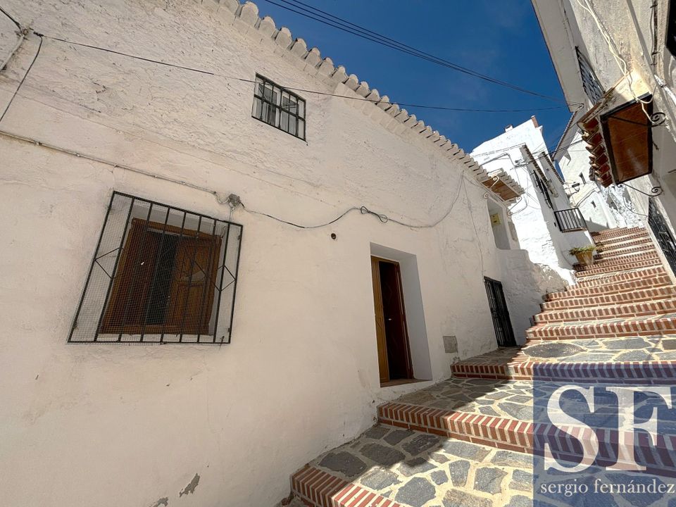 Stadthaus in Sedella, Malaga - Foto 1