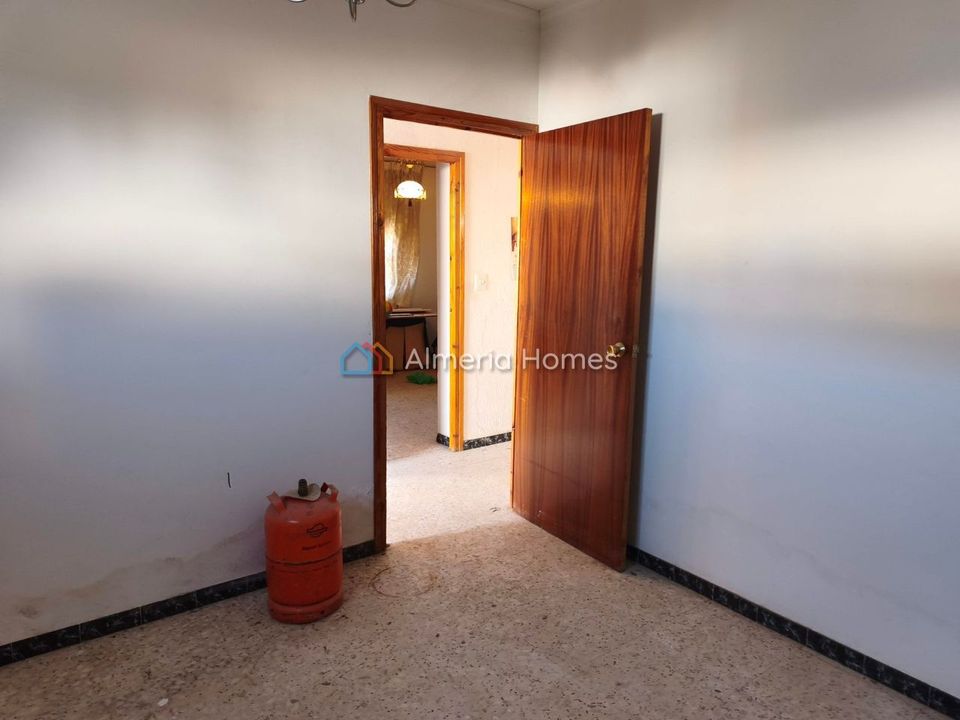 Casa de pueblo en Caniles, Granada - foto 5