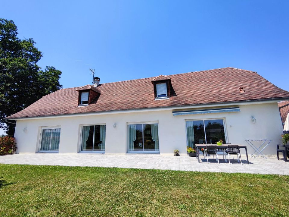 Villa i Sauveterre-de-Bearn, Pyrenees-Atlantiques - foto 1
