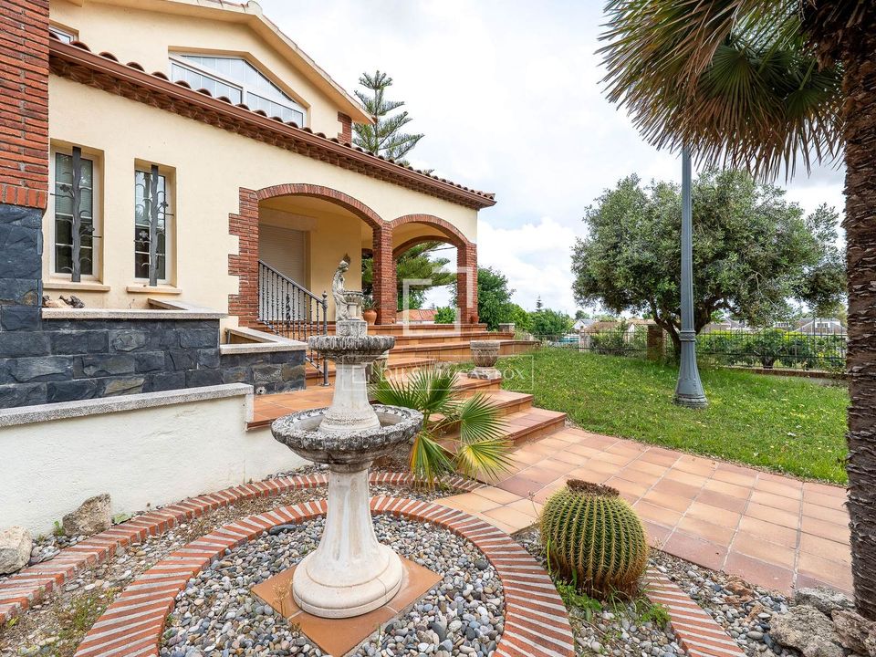 Villa i Banyeres Del Penedes, Tarragona - foto 1