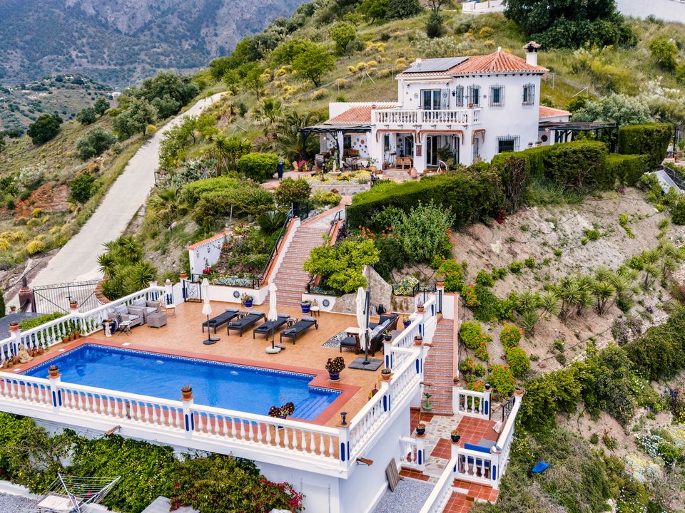 Villa i Canillas De Aceituno, Malaga - foto 1