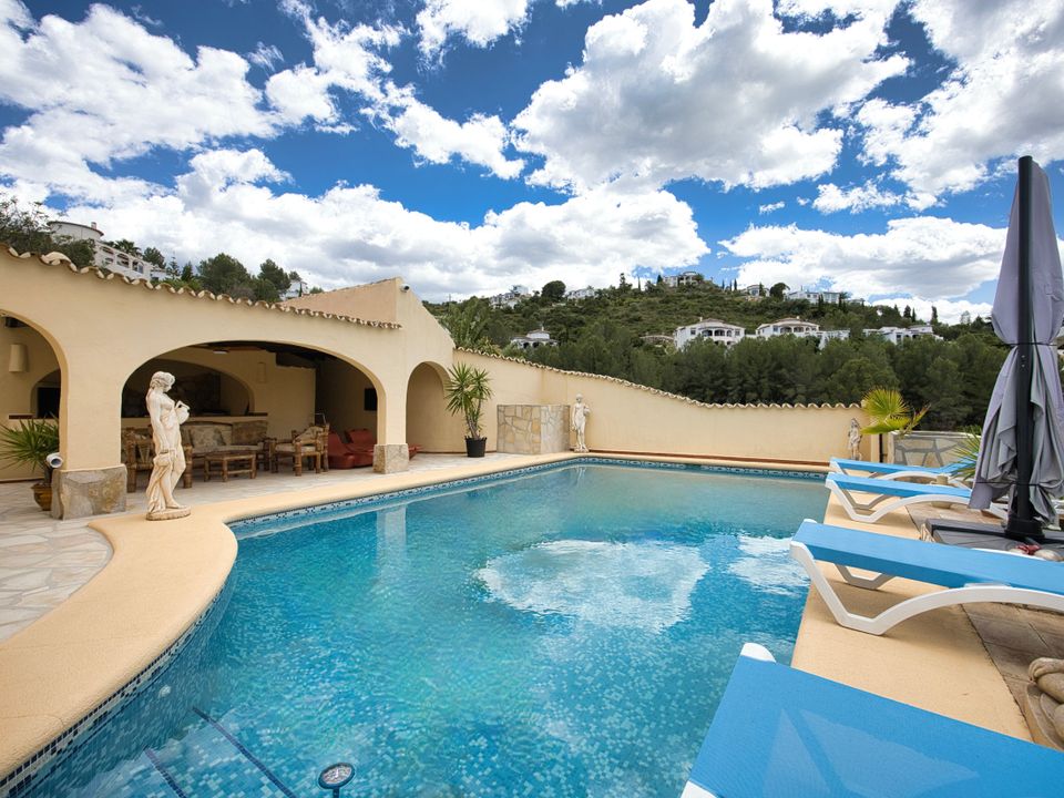 Villa en Pego, Alicante - foto 1