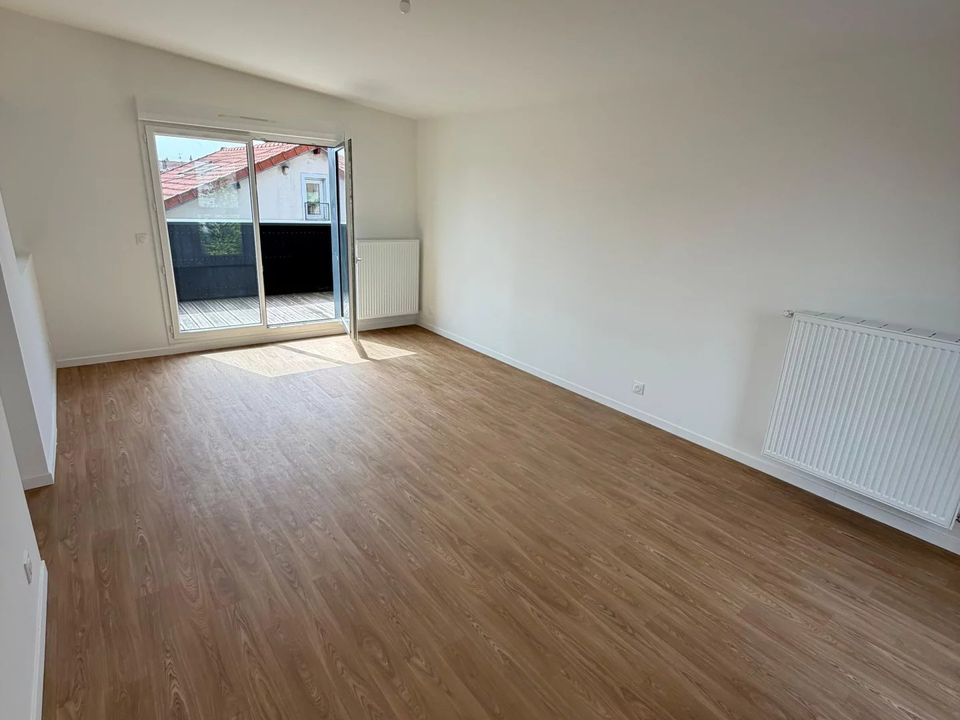 Lejlighed i Montreuil, Seine-Saint-Denis - foto 2