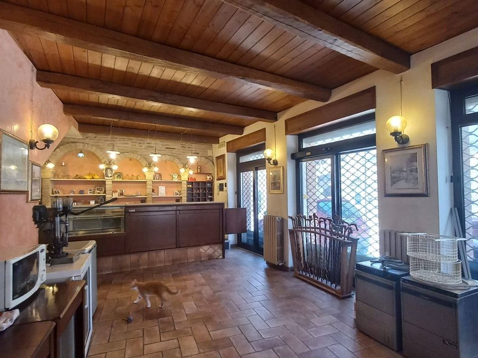 Villa a Santa Vittoria in Matenano, Fermo - foto 1