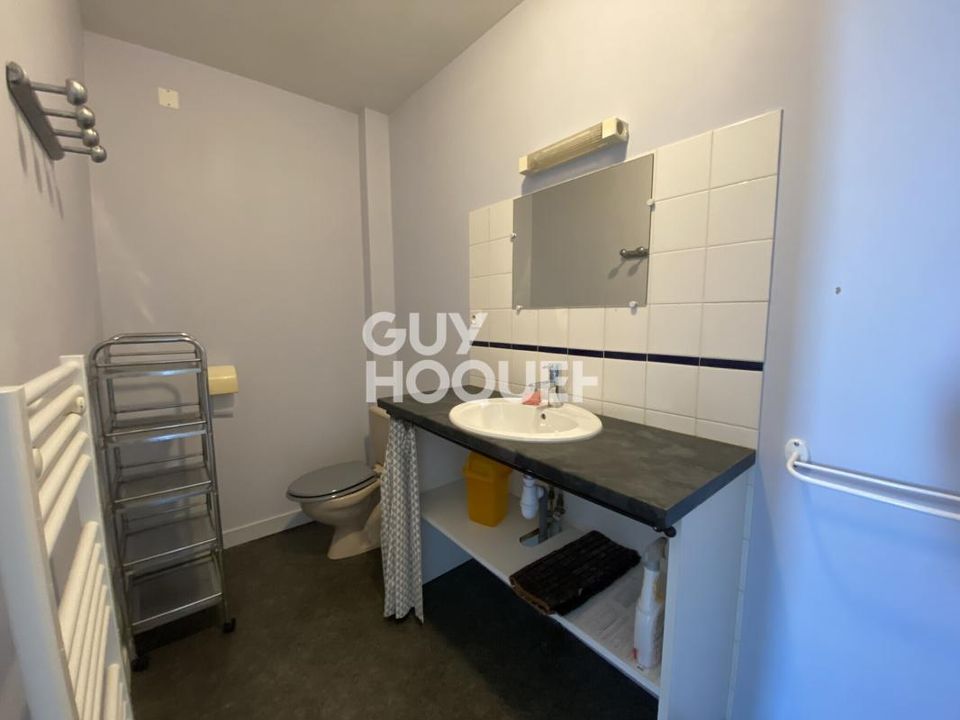 Lägenhet i Fontenay-le-Comte, Vendee - foto 4
