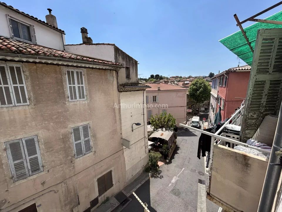 Lejlighed i Aubagne en Provence, Bouches-du-Rhone - foto 1