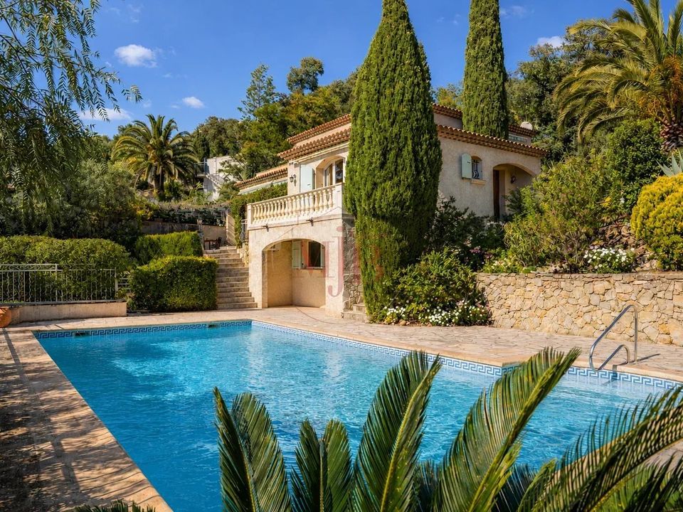 Villa a Roquebrune-sur-Argens, Var - foto 1