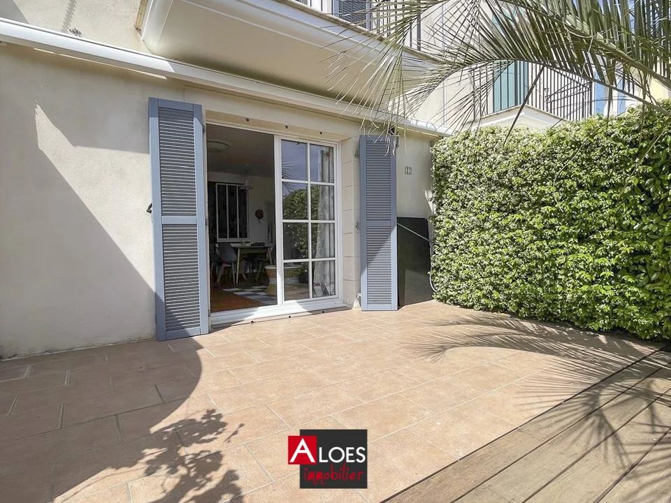 Villa a Aigues-Mortes, Gard - foto 1