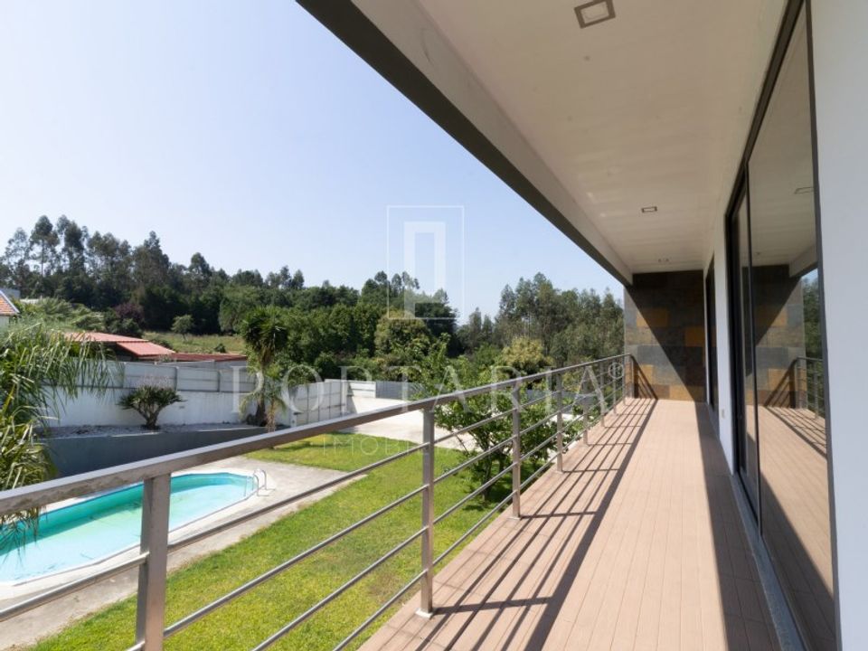 Villa a Sao Joao da Madeira, Aveiro - foto 1