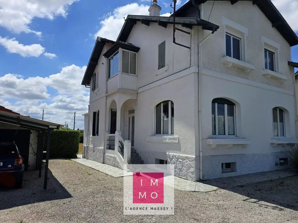 Villa i Tarbes, Hautes-Pyrenees - foto 1